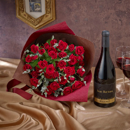 【日比谷花壇】赤ワインとバラの花束「ルビーレッド」